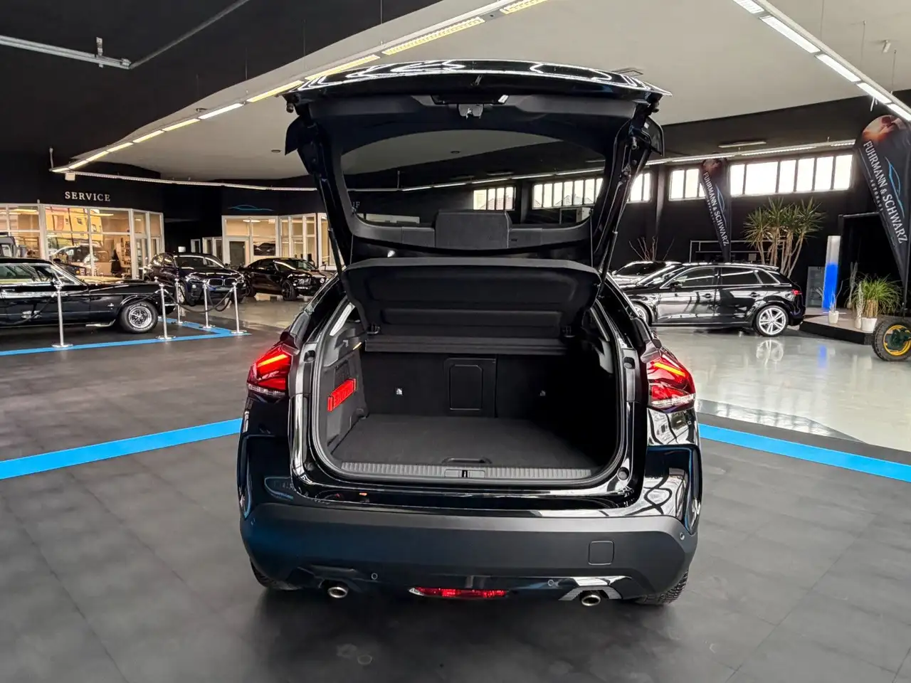 Citroen C4 Lim. Max+360° Kamera+HeadUp+Alcantara+Sitzh. — Galerie du véhicule 10