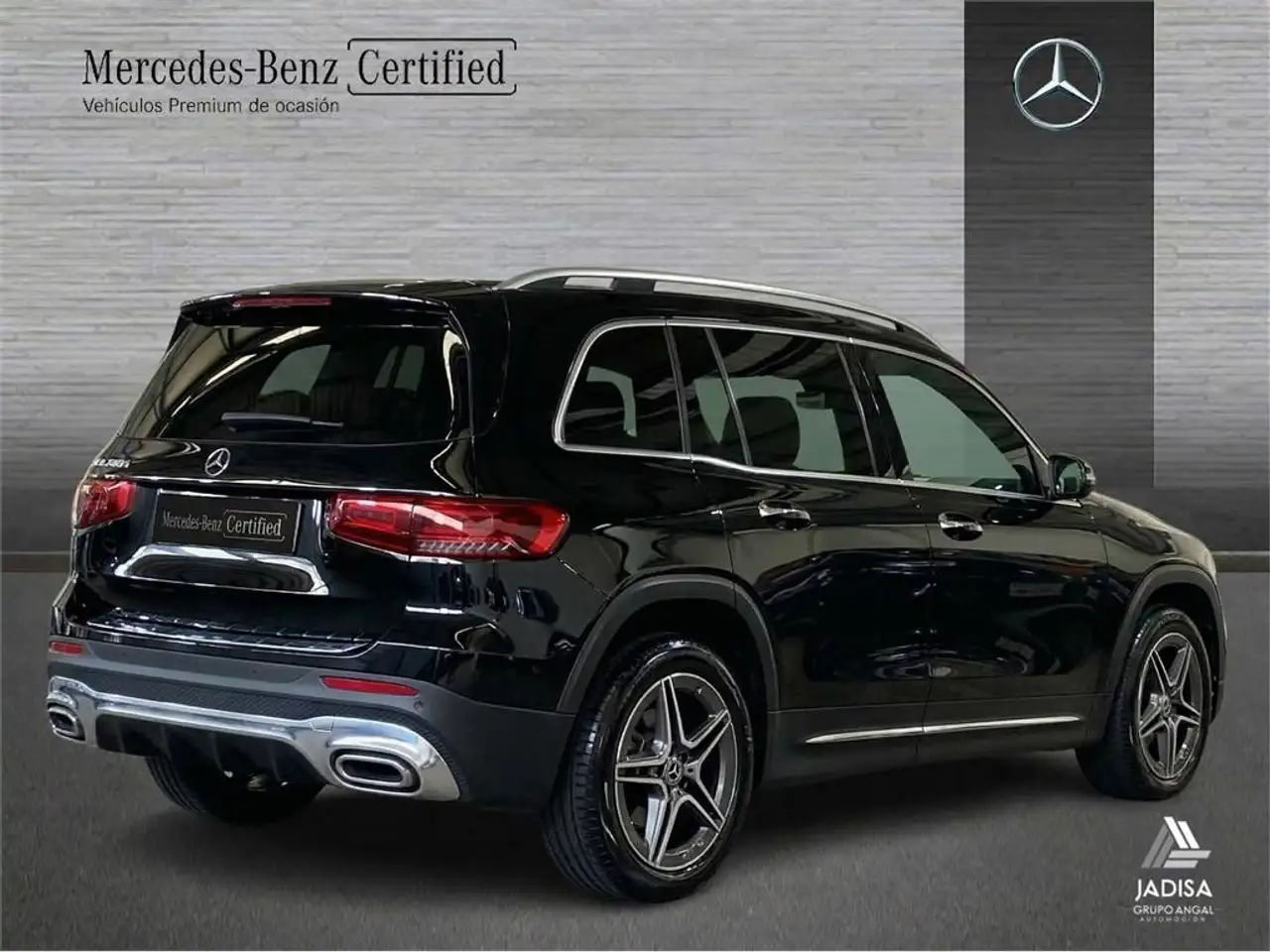 Mercedes-Benz GLB 200 d — Vehicle gallery 3