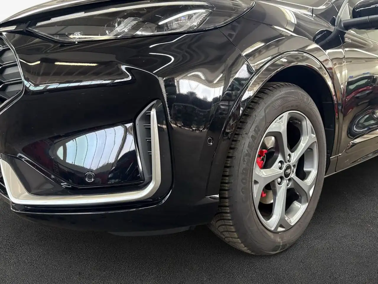 Ford Kuga 1.5 EcoBoost ST-LINE X,AHK,Pano,GJR — Galerie du véhicule 6