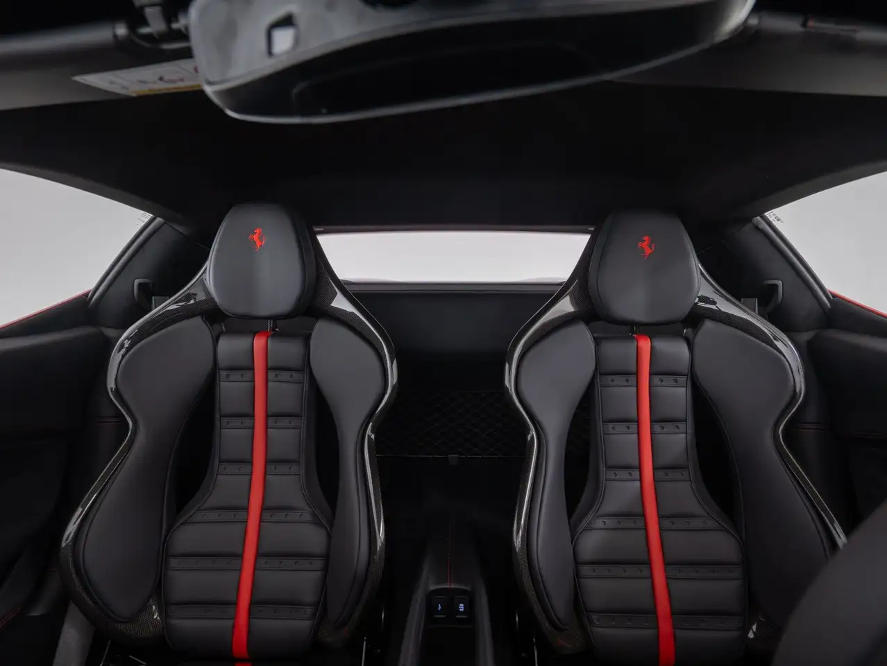 Ferrari 296 GTB — Galerie du véhicule 10