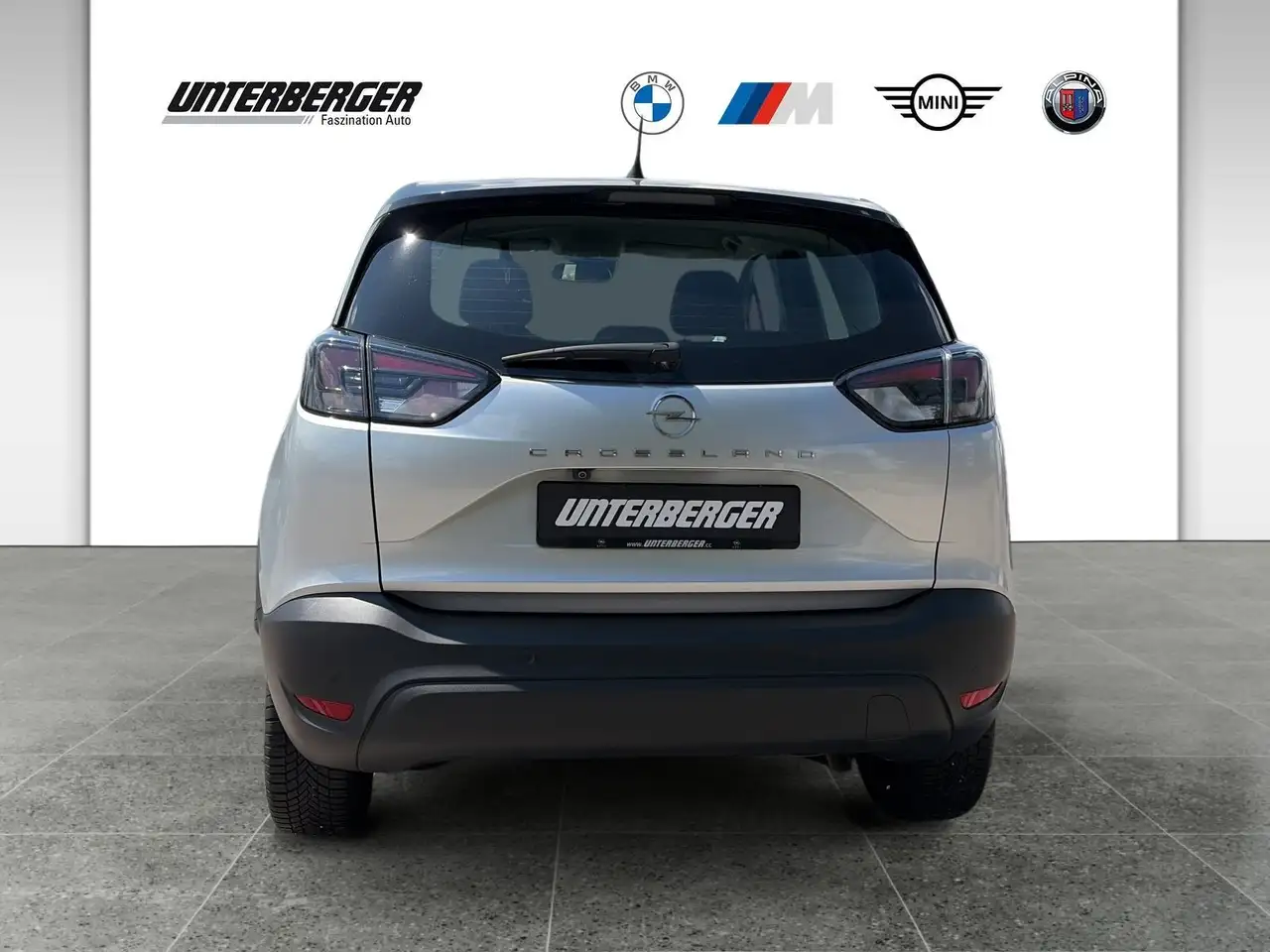 Opel Crossland Enjoy 1.2 T-Direct Injection 110 PS MT6 Enjoy — Galería del vehículo 5