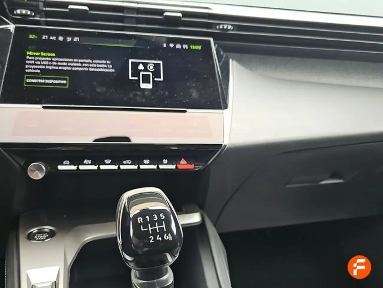 Peugeot 308 1.2 PureTech S&S Allure 130 — Galerie du véhicule 15