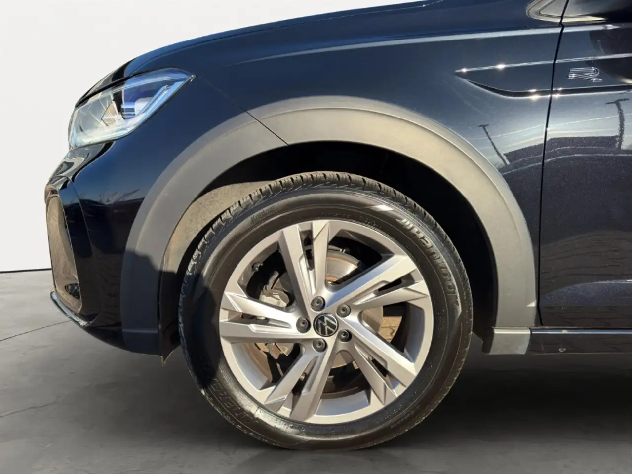 Volkswagen Taigo 1.0 TSI R-Line Alu Matrix-LED Kamera Sitzh. App-Co — Vehicle gallery 23