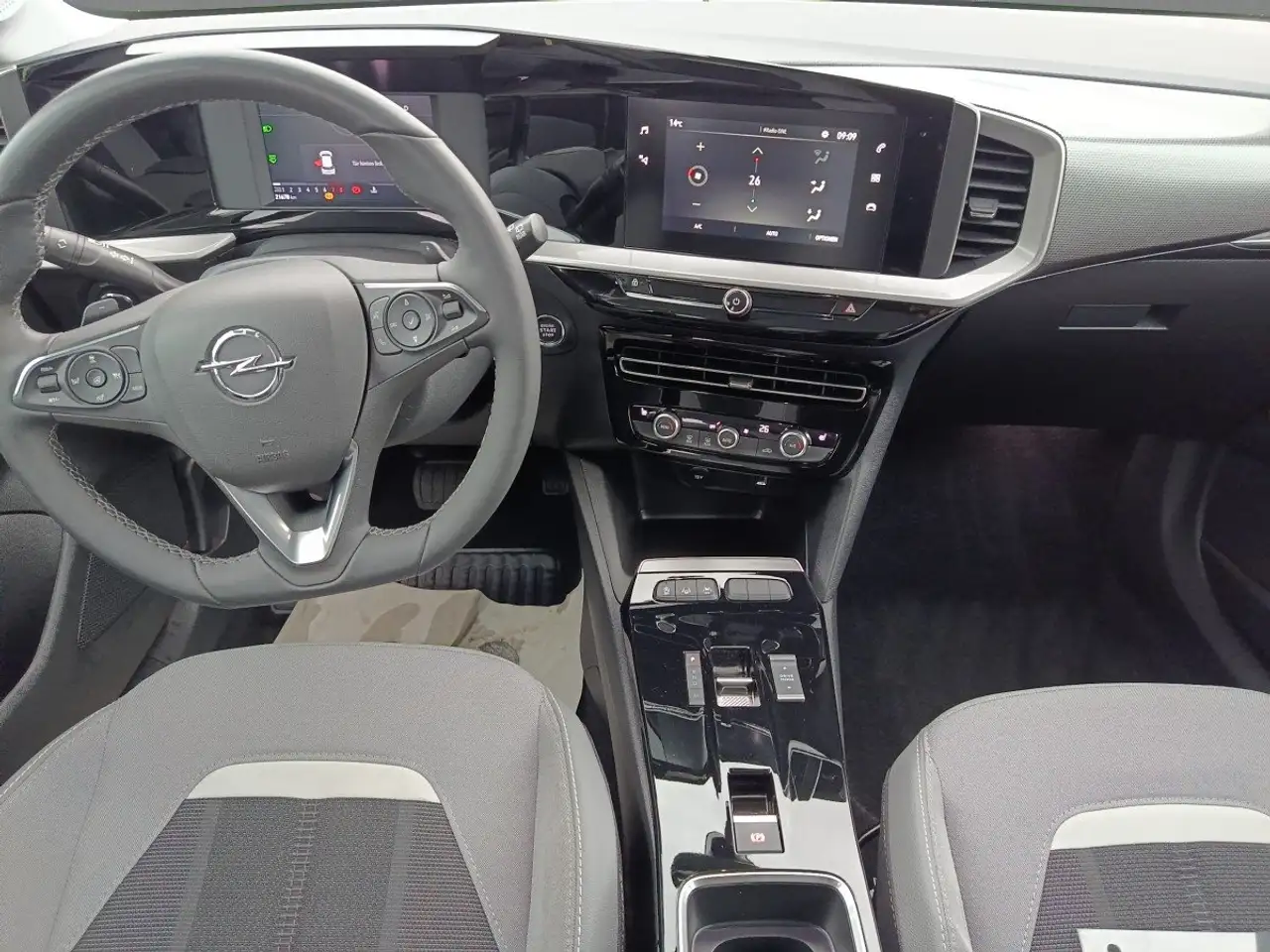 Opel Mokka 1.2 Elegance AT RÜCKFAHRKAMERA|SHZ|LRHZ — Galerie du véhicule 9