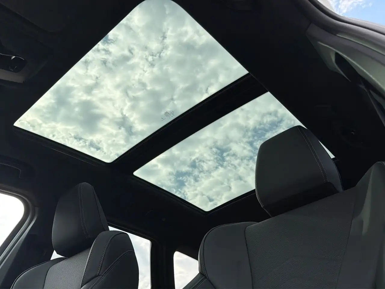 BMW X1 20i M Sport ACC H/K PANO 360° HiFi HUD MEMORY — Galería del vehículo 27