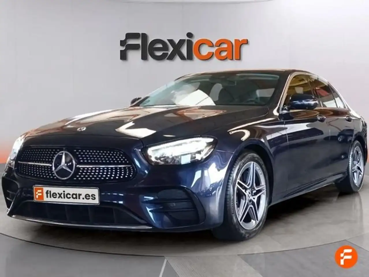 Mercedes-Benz E 200 — معرض صور السيارة 8