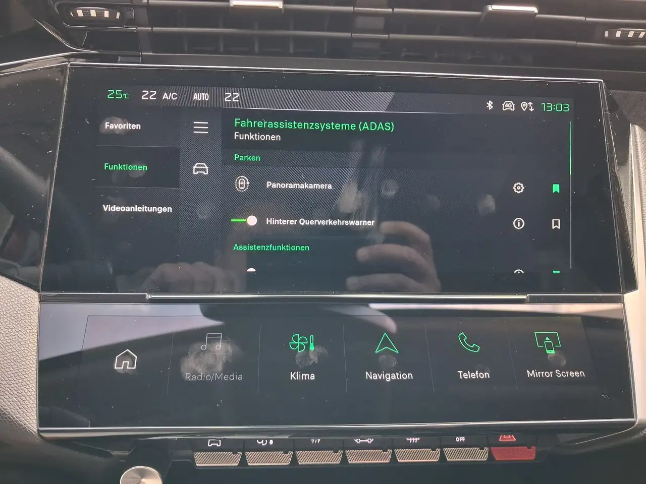 Peugeot 308 SW Allure AUTO+LED+NAVI+SHZ+LHZ+360°CAM+ACC+ — معرض صور السيارة 29