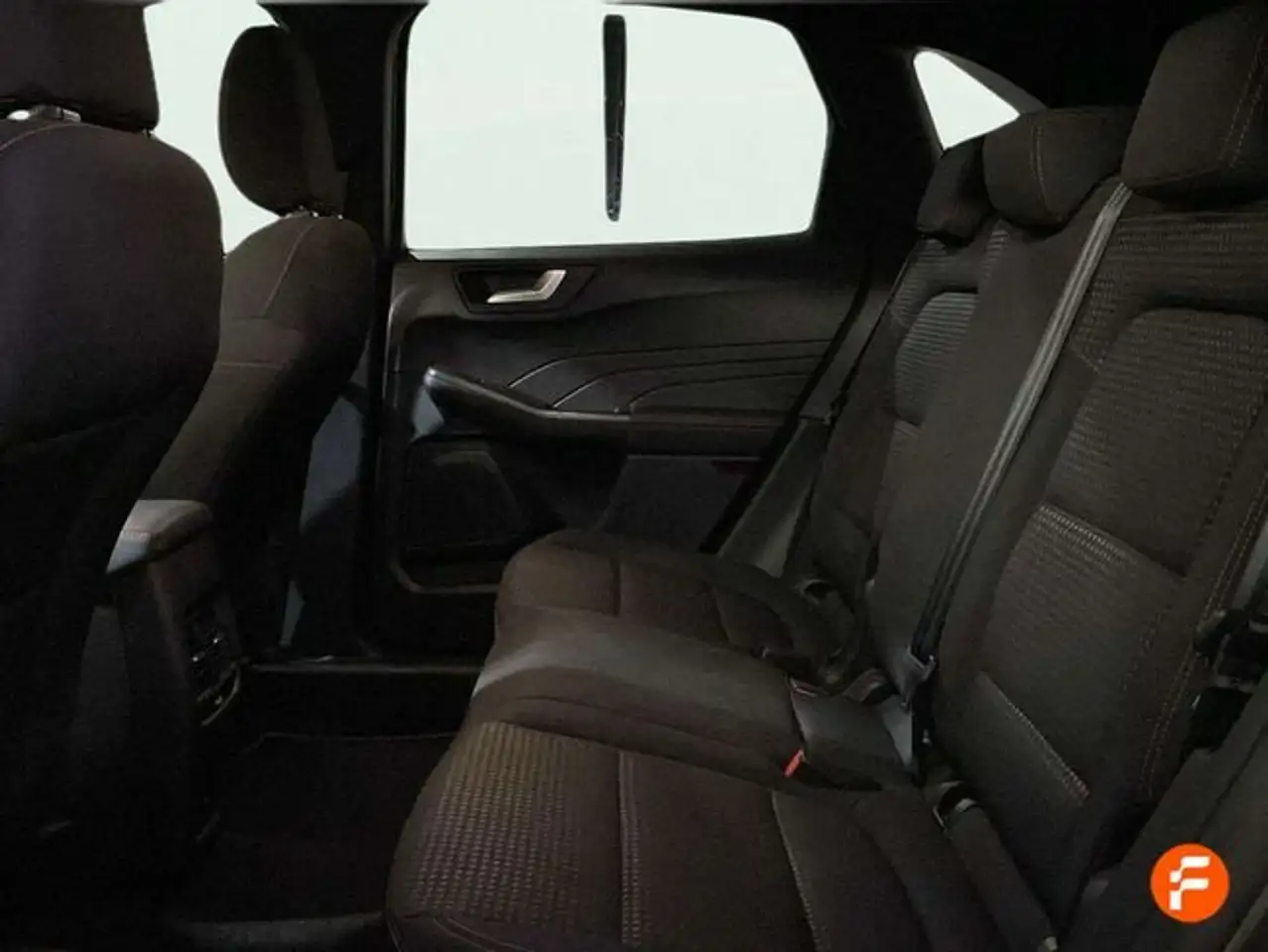 Ford Kuga 1.5 EcoBlue ST-Line FWD 120 Aut. — معرض صور السيارة 12