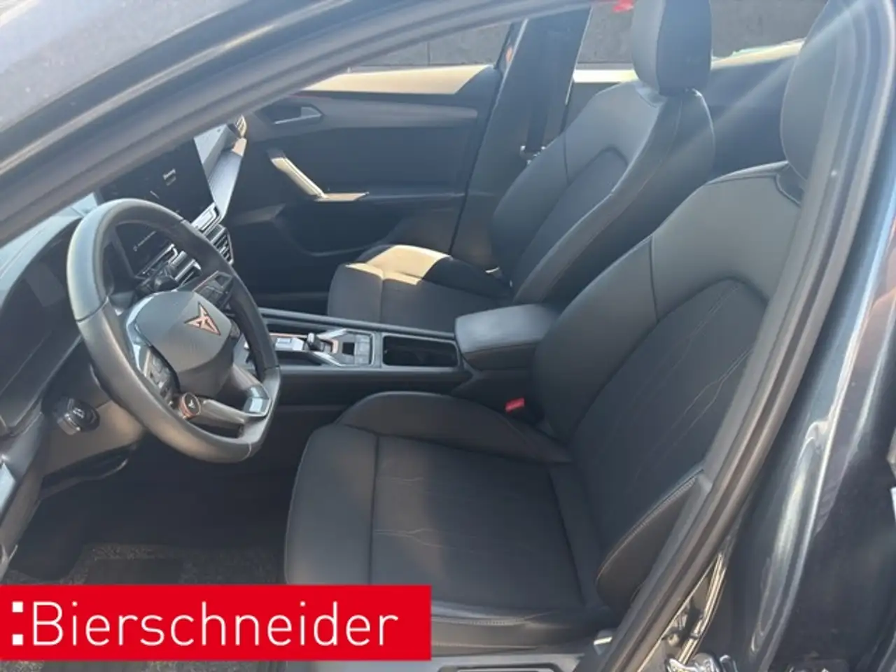 CUPRA Formentor 1.5 eTSI DSG AHK LED NAVI eHECK KAMERA — Galería del vehículo 13