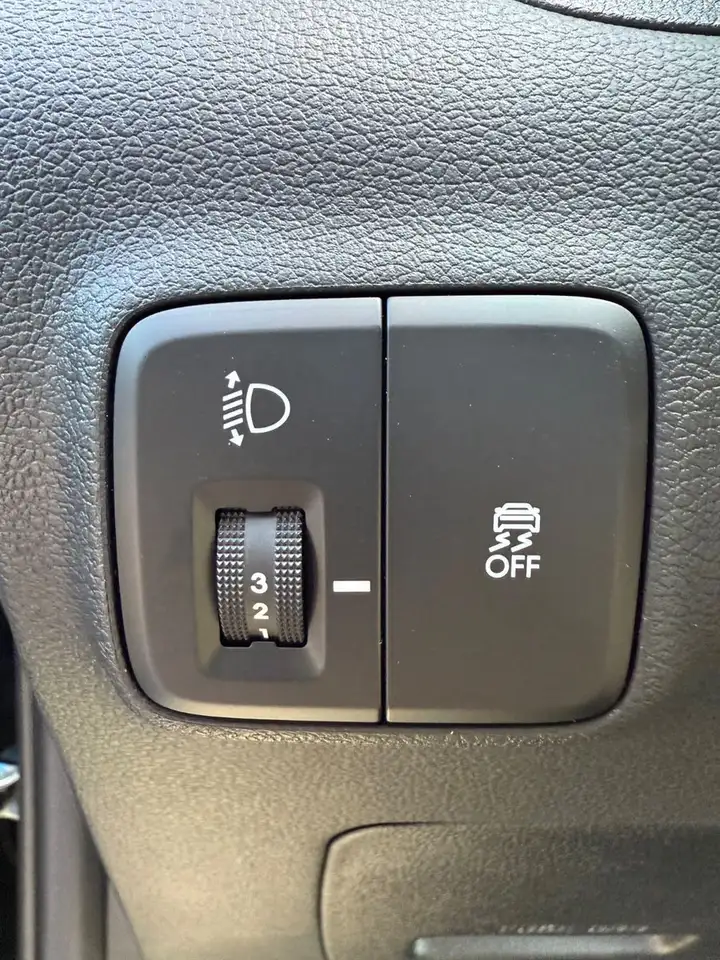 Hyundai i10 Select — معرض صور السيارة 17