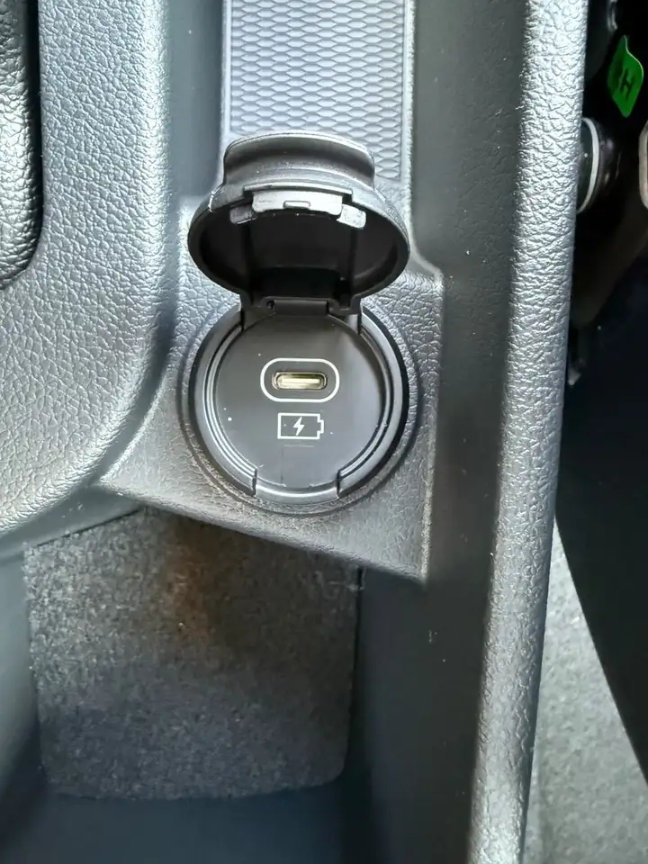 Hyundai i10 Select — معرض صور السيارة 19