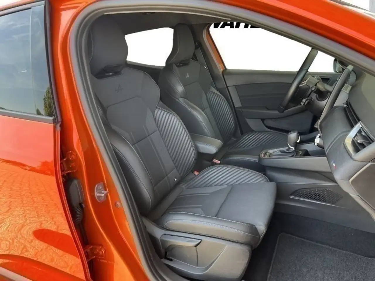 Renault Clio ESPRIT ALPINE E-Tech Full Hybrid 145 (BOSE) — Galería del vehículo 6