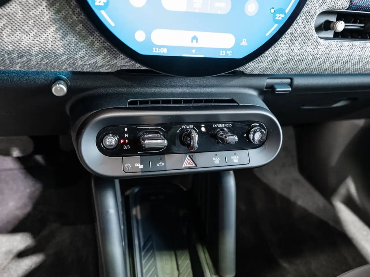 MINI Cooper SE PANO HUD LED NAVI H/K KAMERA LEDER — معرض صور السيارة 19