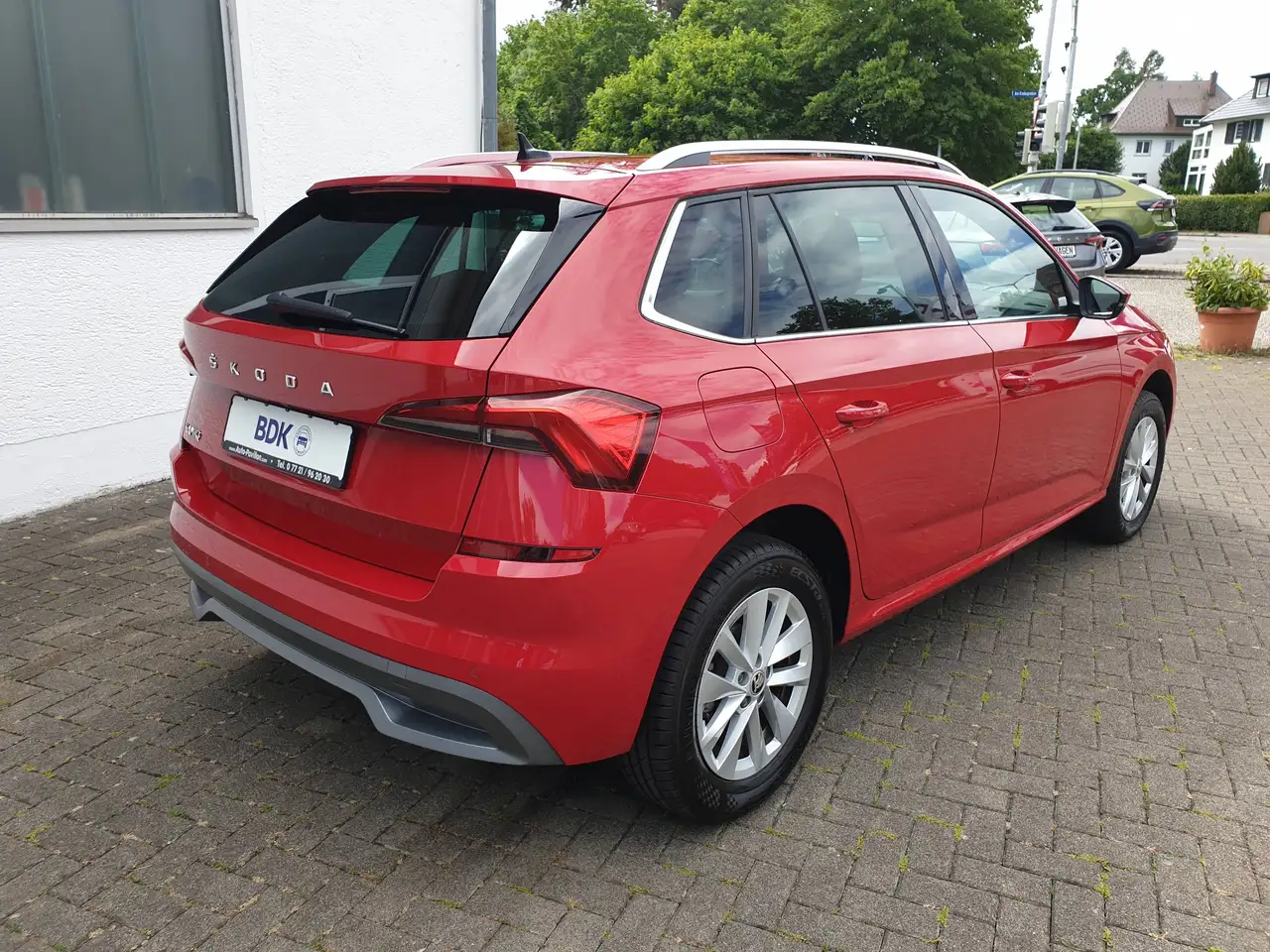 Skoda Kamiq Ambition 1.0 TSI SunSet Rückfahrkamera — Vehicle gallery 8
