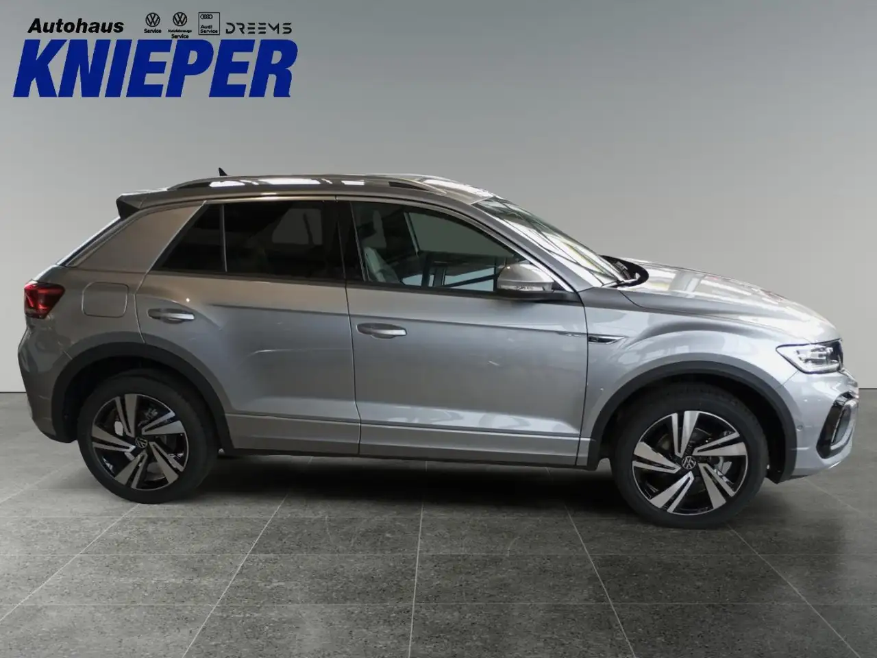 Volkswagen T-Roc R-Line 1.5 TSI ACC+LED — معرض صور السيارة 6