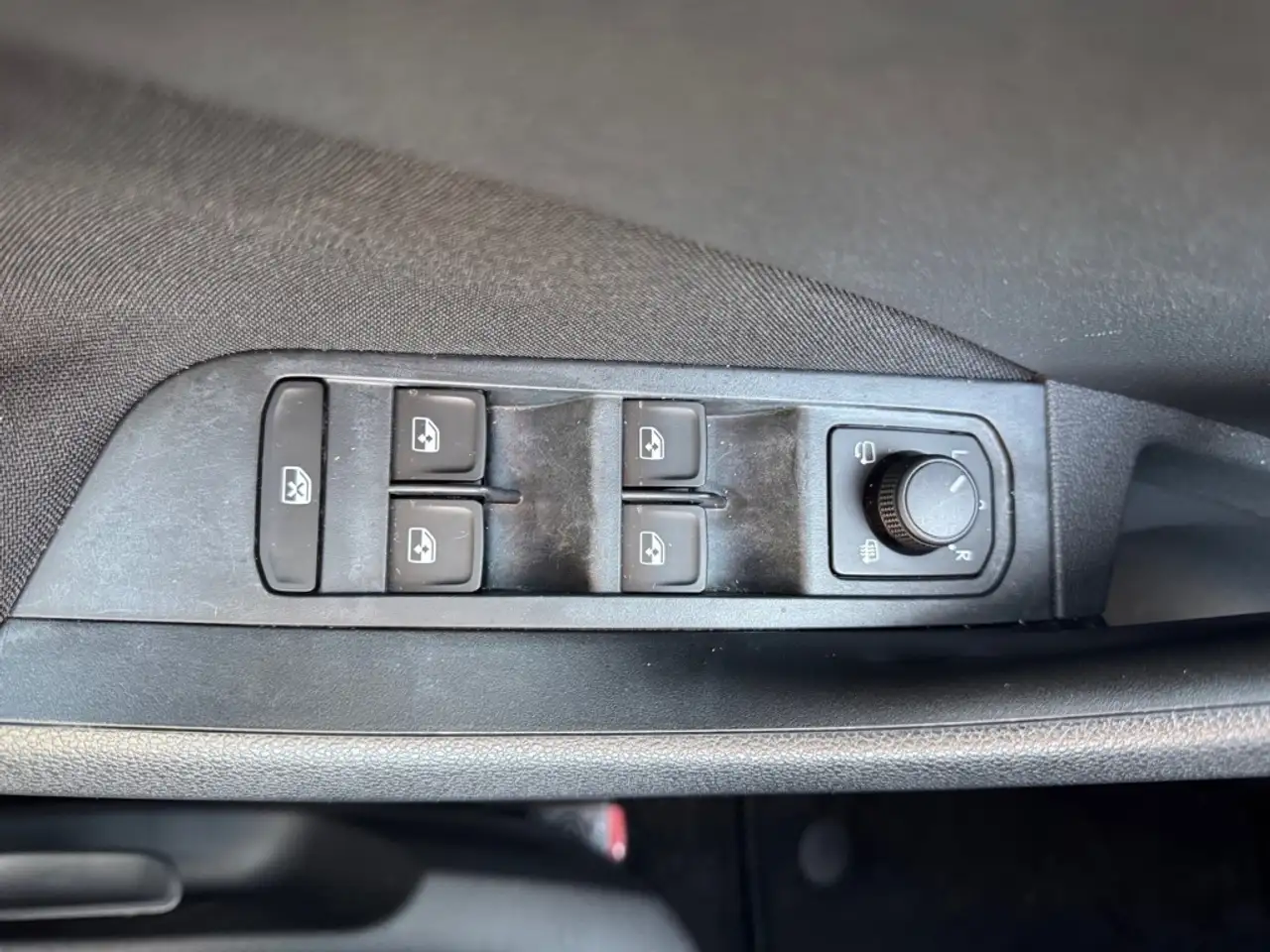 Skoda Kamiq 1.0 TSI Selection 85kW — Galerie du véhicule 18