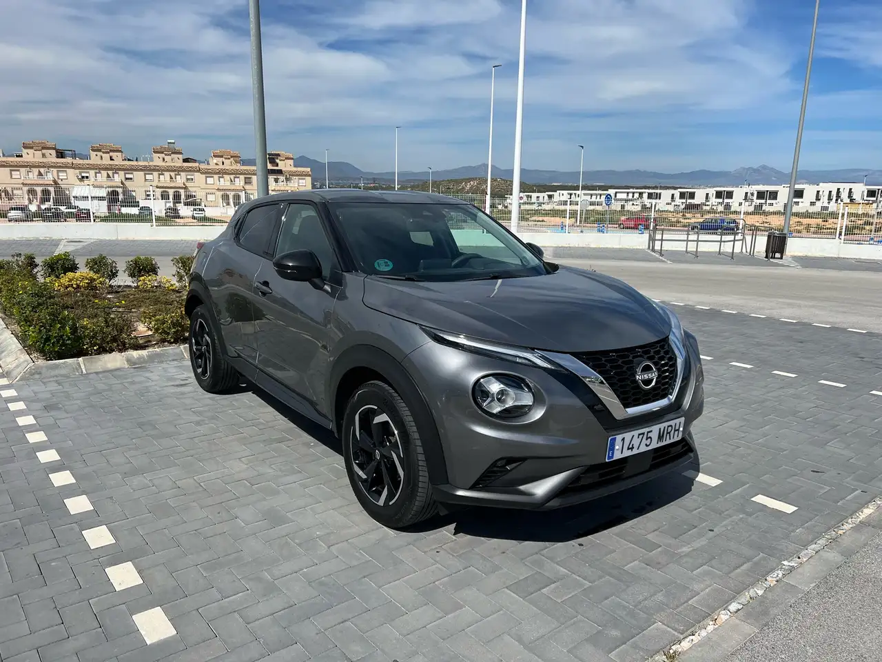 Nissan Juke 1.0 DIG-T DCT Tekna — Santa Pola