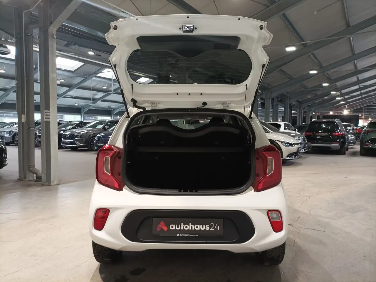 Kia Picanto 1.0 Vision Navi|Kamera|Sitzheiz — Galería del vehículo 6