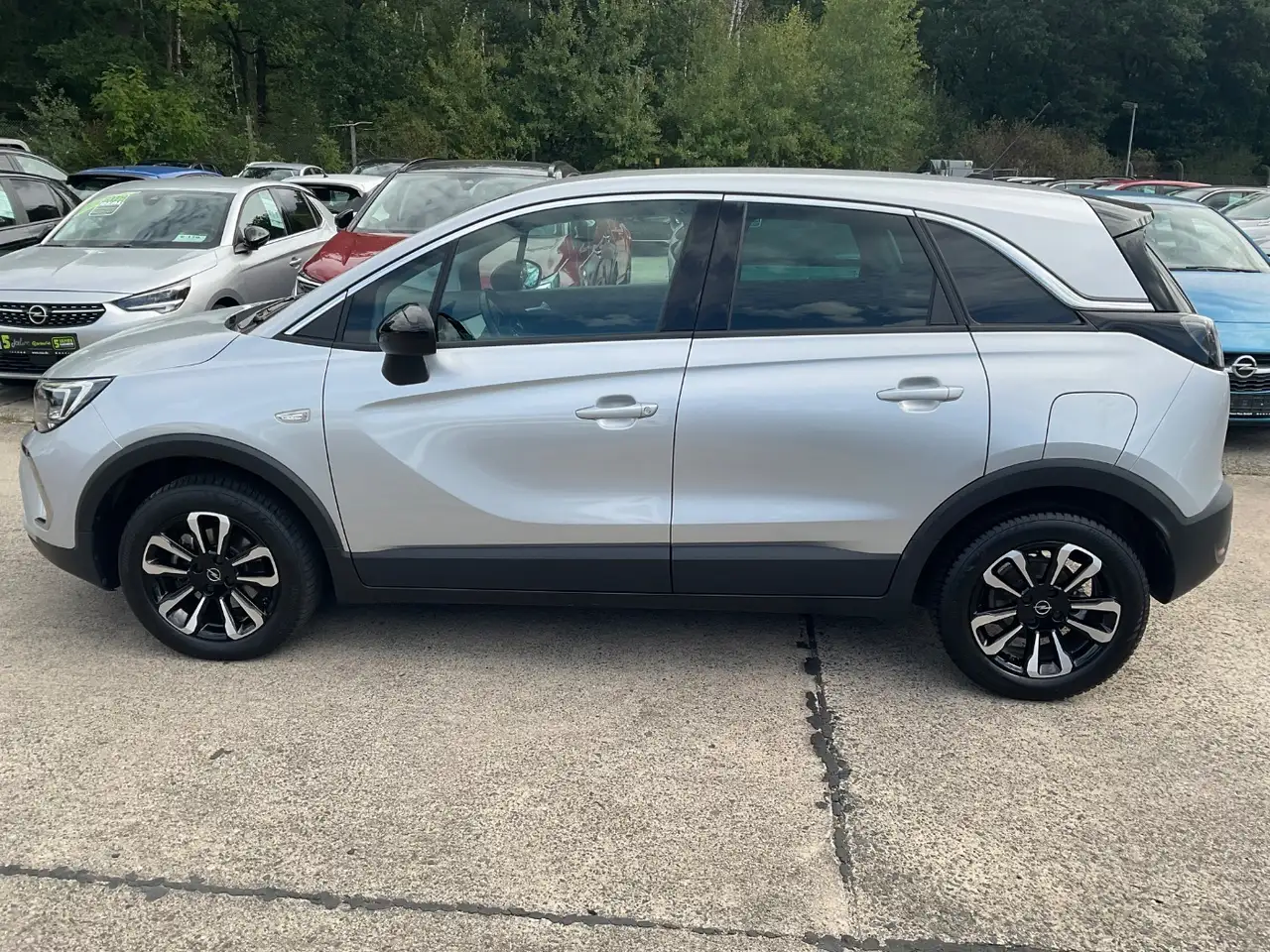 Opel Crossland 1.2 Enjoy Automatik! wenig KM! BigDeal! — Vehicle gallery 5