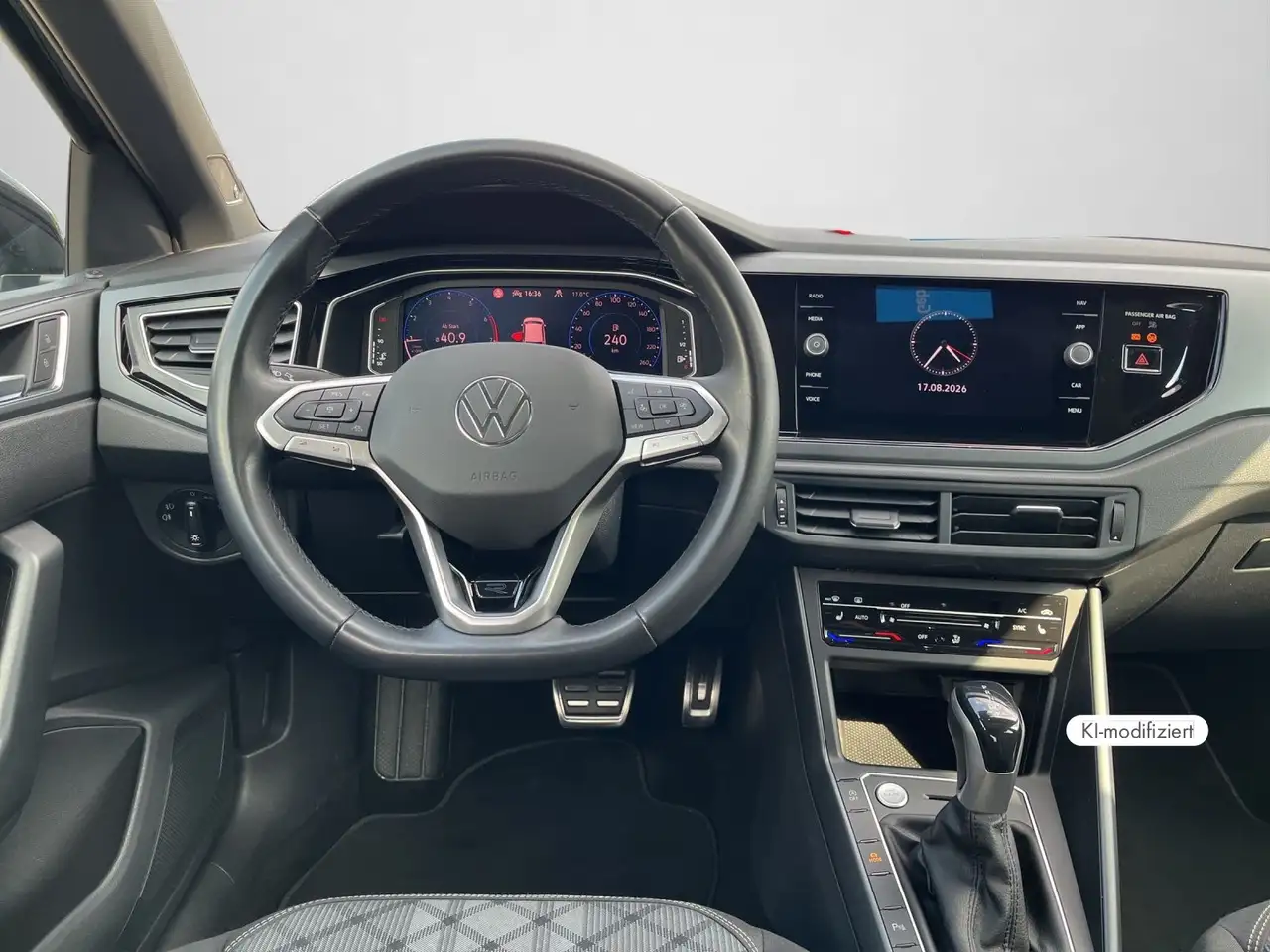 Volkswagen Polo 1,0 TSI DSG R-Line Digital Cockpit Pro/Pan — Galería del vehículo 3