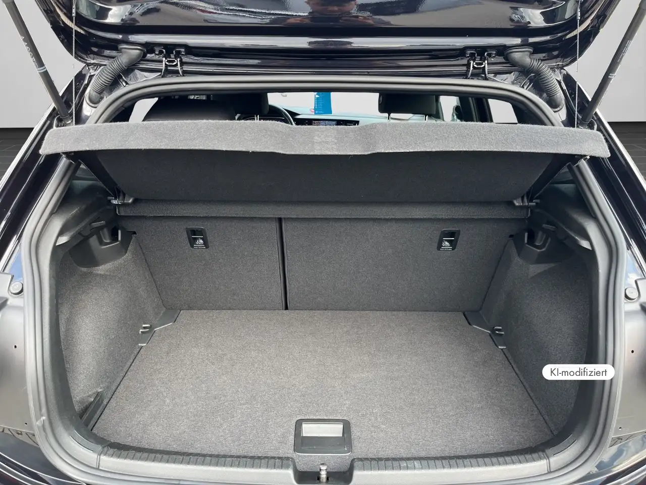 Volkswagen Polo 1,0 TSI DSG R-Line Digital Cockpit Pro/Pan — Galería del vehículo 15