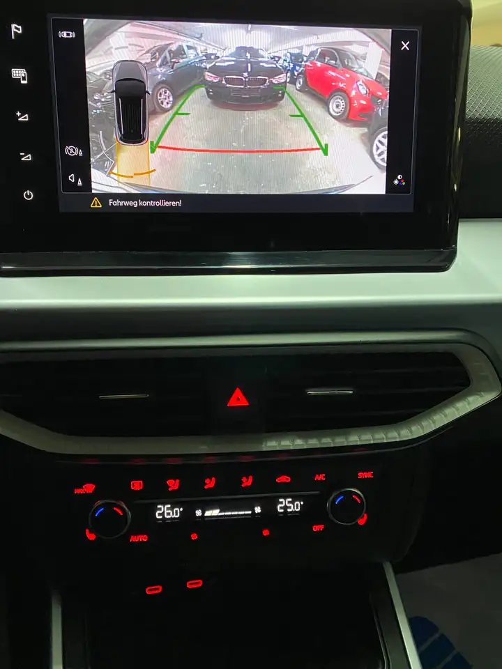 SEAT Arona FR 1.0 TSI*TOTWI*NAVI*LED — معرض صور السيارة 10