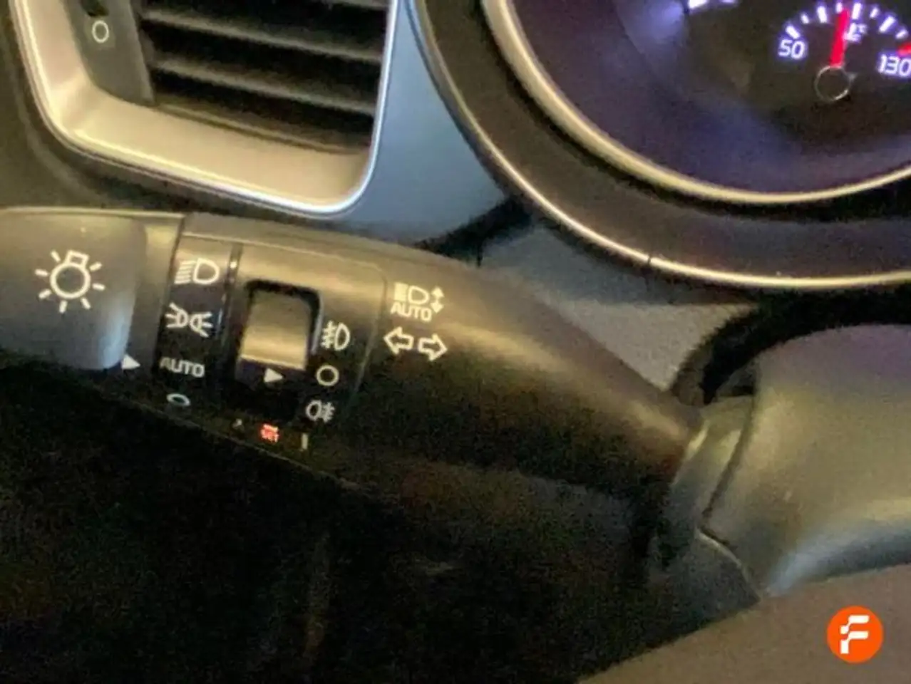Kia XCeed 1.6 MHEV iMT Drive 100kW (136CV) — معرض صور السيارة 21
