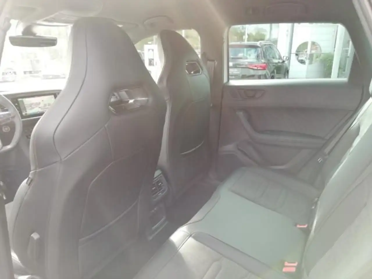 CUPRA Ateca ATECA 1.5 TSI DSG 5 J.GAR.*PARKLENKASS. NAVI SHZ — Vehicle gallery 18