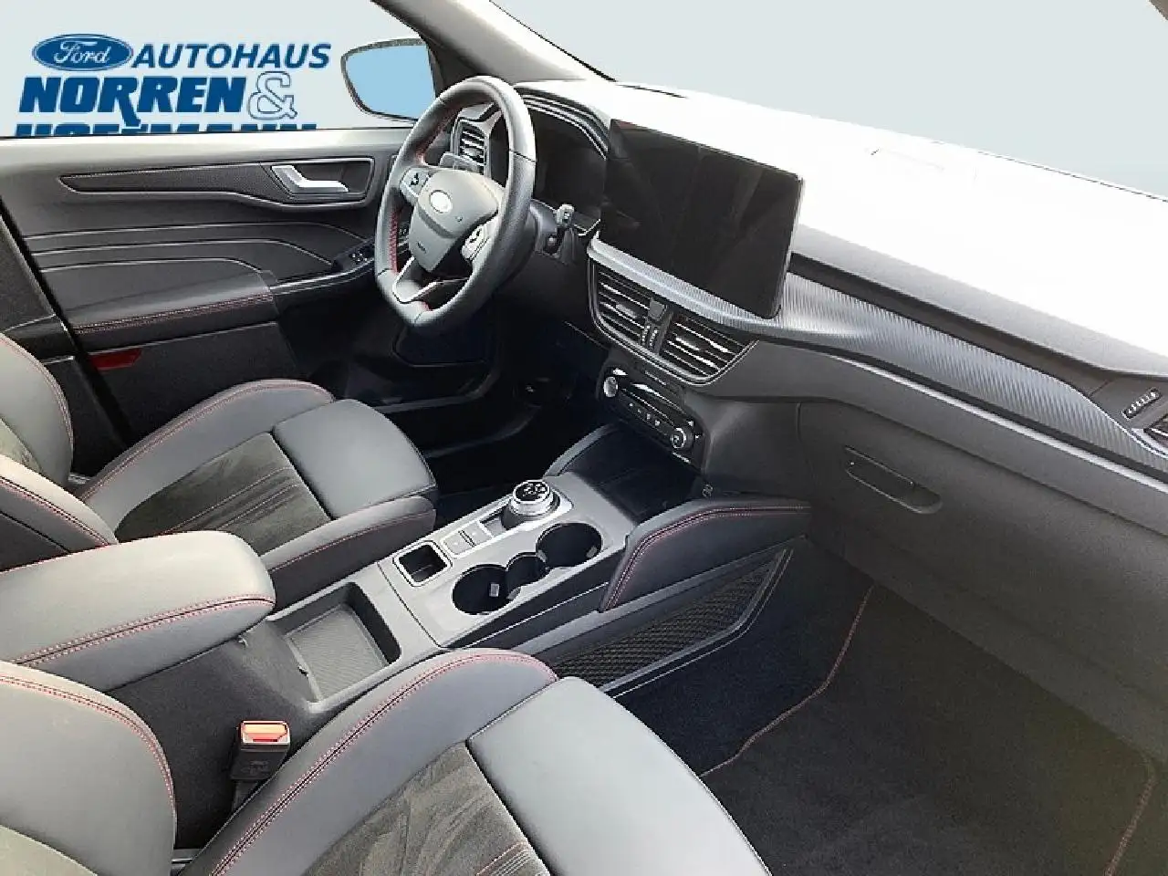 Ford Kuga Plug-In Hybrid ST-Line X — Galería del vehículo 7