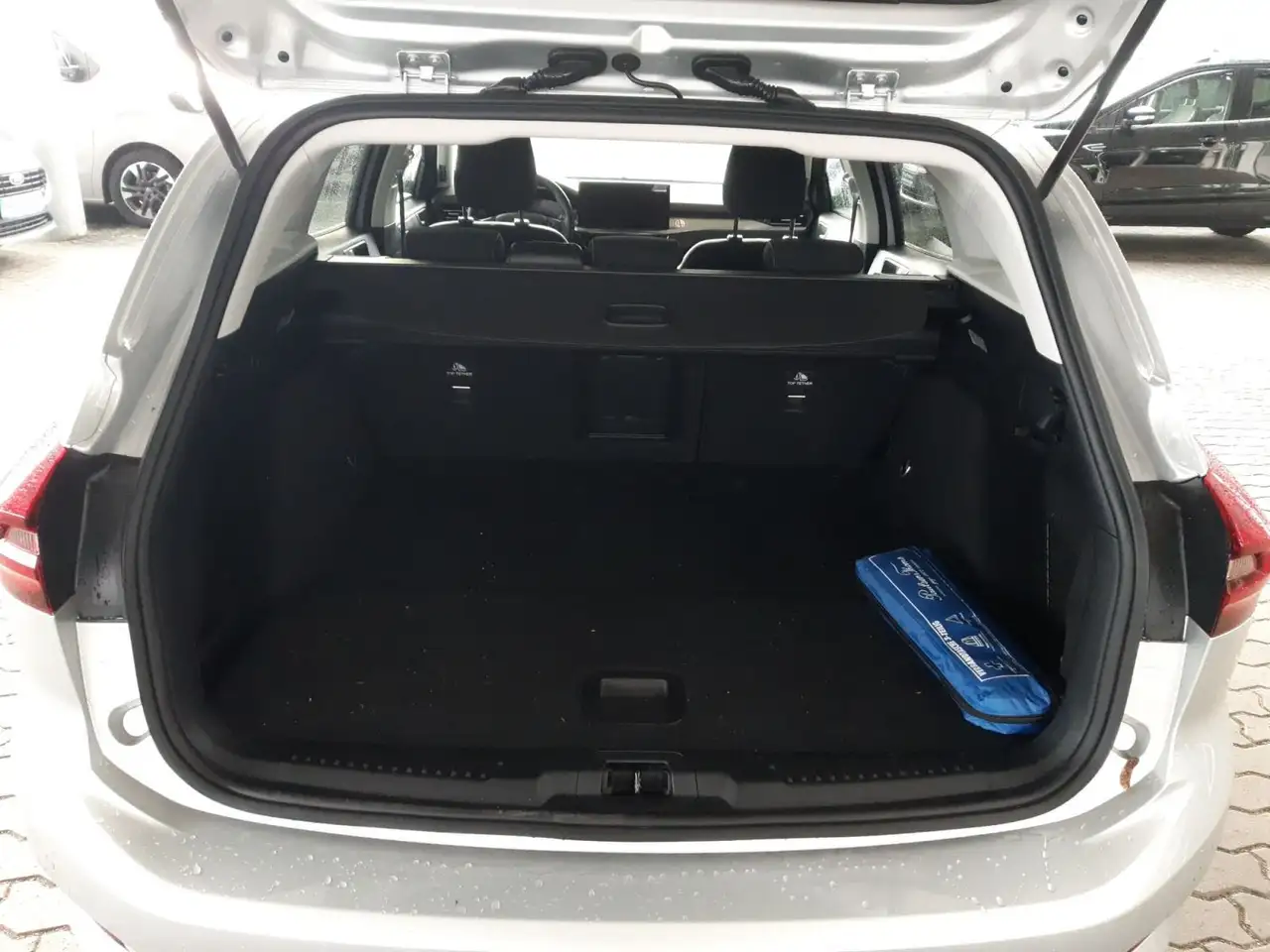 Ford Focus 1.0 EcoBoost Titanium GJR, LM16, WP, Fahrerass.-P. — معرض صور السيارة 16