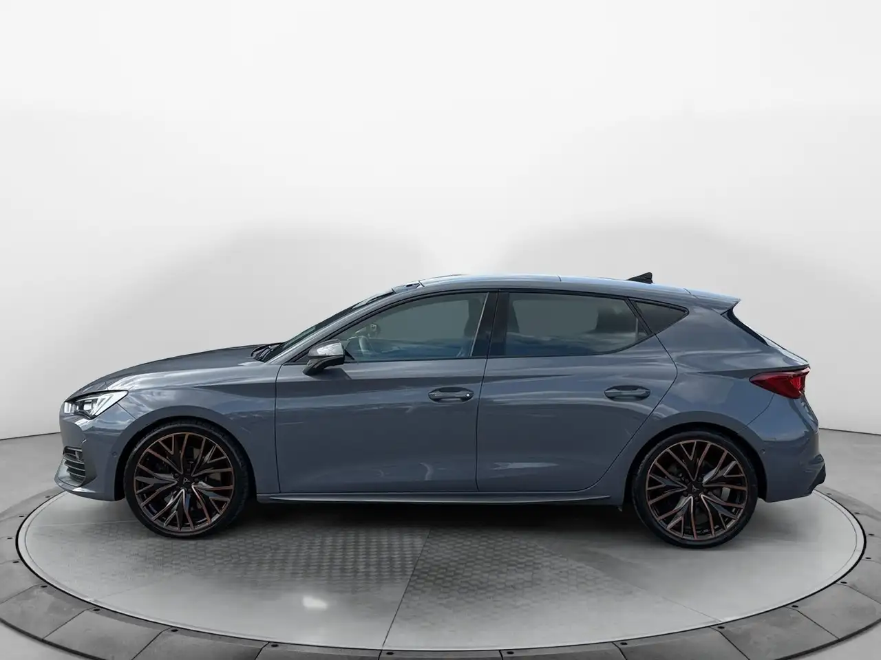 CUPRA Leon 2.0TSI VZ CUP Navi LED Kamera Pano — Galerie du véhicule 3