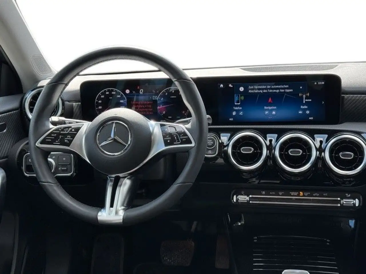 Mercedes-Benz A 200 — Vehicle gallery 14