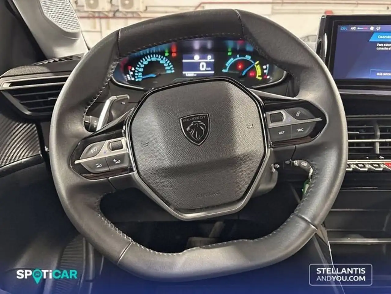 Peugeot 208 HYBRID 100 eDCS6 Active — Galerie du véhicule 12