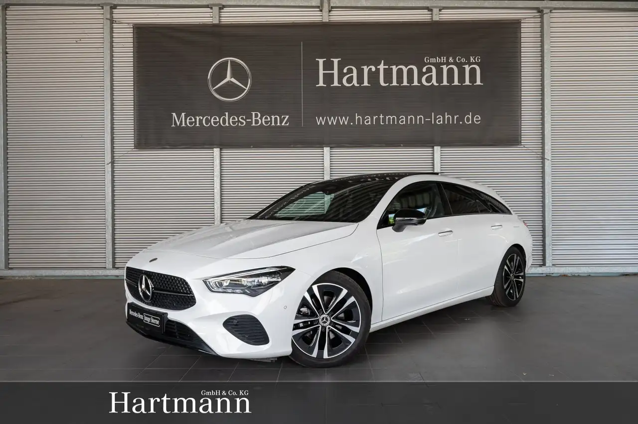 Mercedes-Benz CLA 180 CLA 180 SB Progressive Night Panorama Multibeam — Lahr