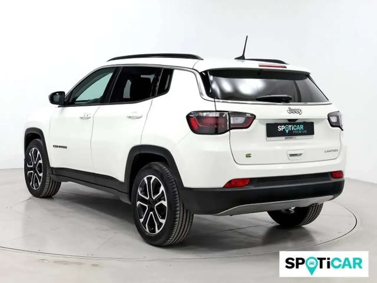 Jeep Compass eHybrid 1.5 MHEV 96kW Limited Dct — معرض صور السيارة 2