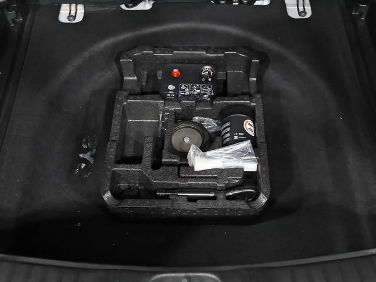 Jeep Compass eHybrid 1.5 MHEV 96kW Limited Dct — معرض صور السيارة 39