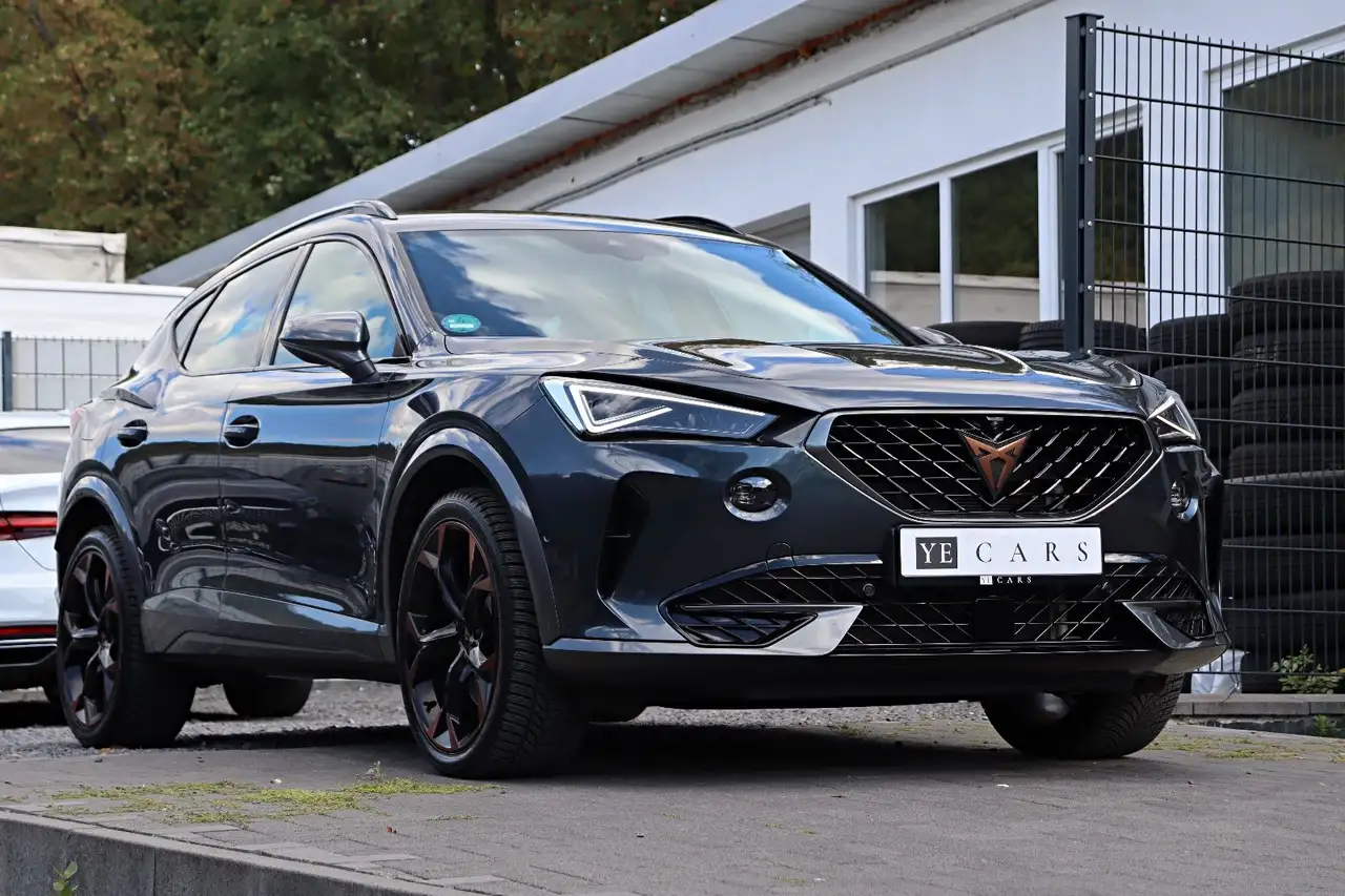 CUPRA Formentor VZ *ACC*DCC*FAHRA-XL*AHK*360°*19"* — معرض صور السيارة 5