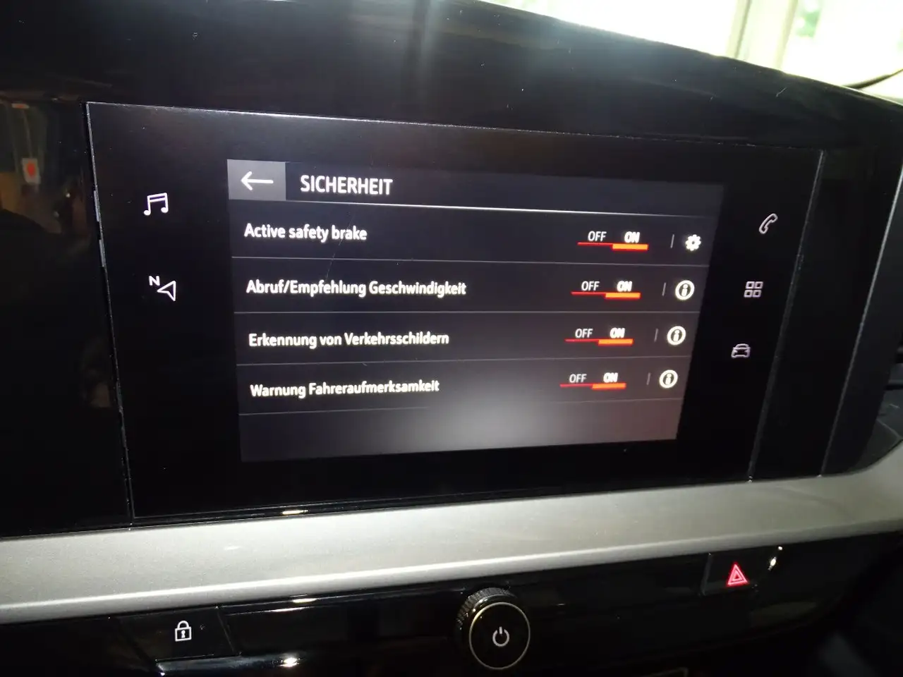 Opel Mokka 1,2 Turbo ELEGANCE LED+SHZ+Winterp.+NS — معرض صور السيارة 19