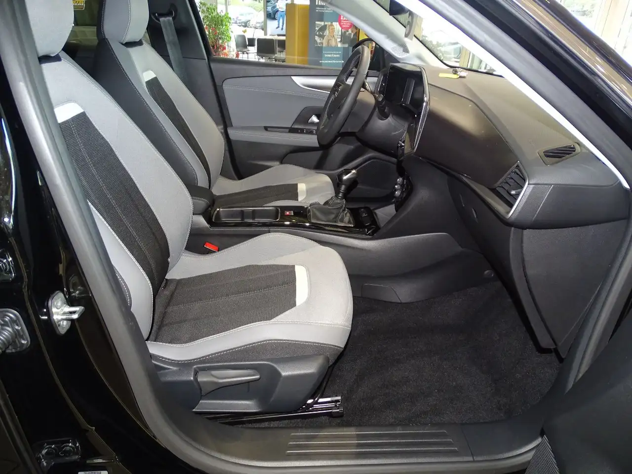 Opel Mokka 1,2 Turbo ELEGANCE LED+SHZ+Winterp.+NS — معرض صور السيارة 23