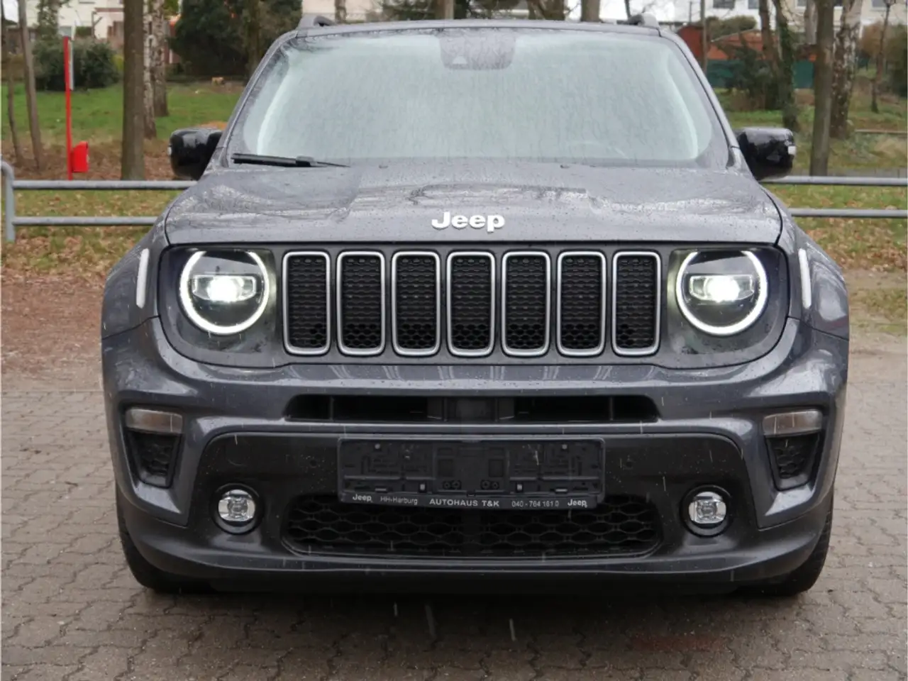 Jeep Renegade Altitude Mild-Hybrid FWD — Vehicle gallery 2