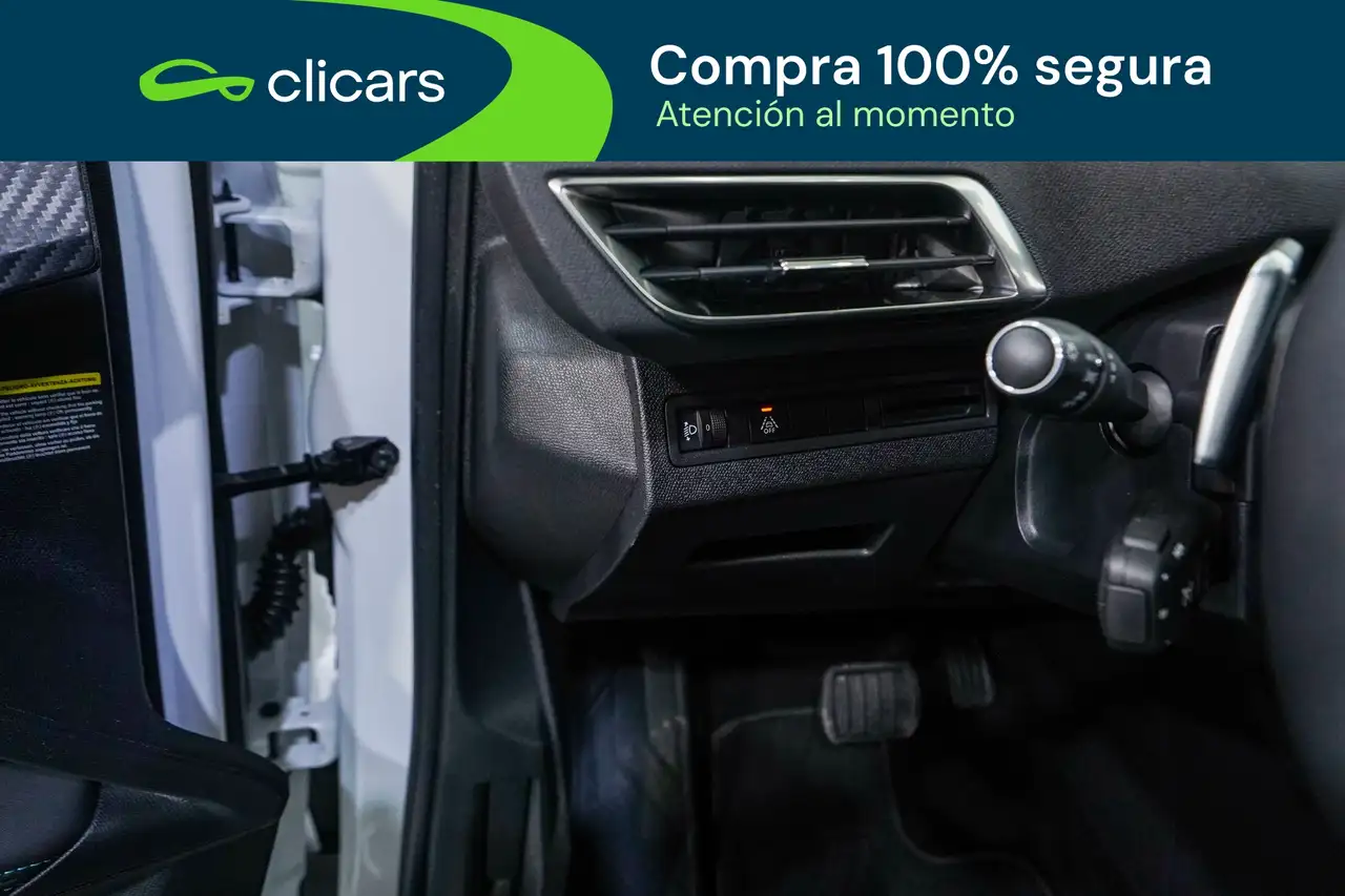 Peugeot 3008 Hybrid 136 Allure eDCS6 — Vehicle gallery 25