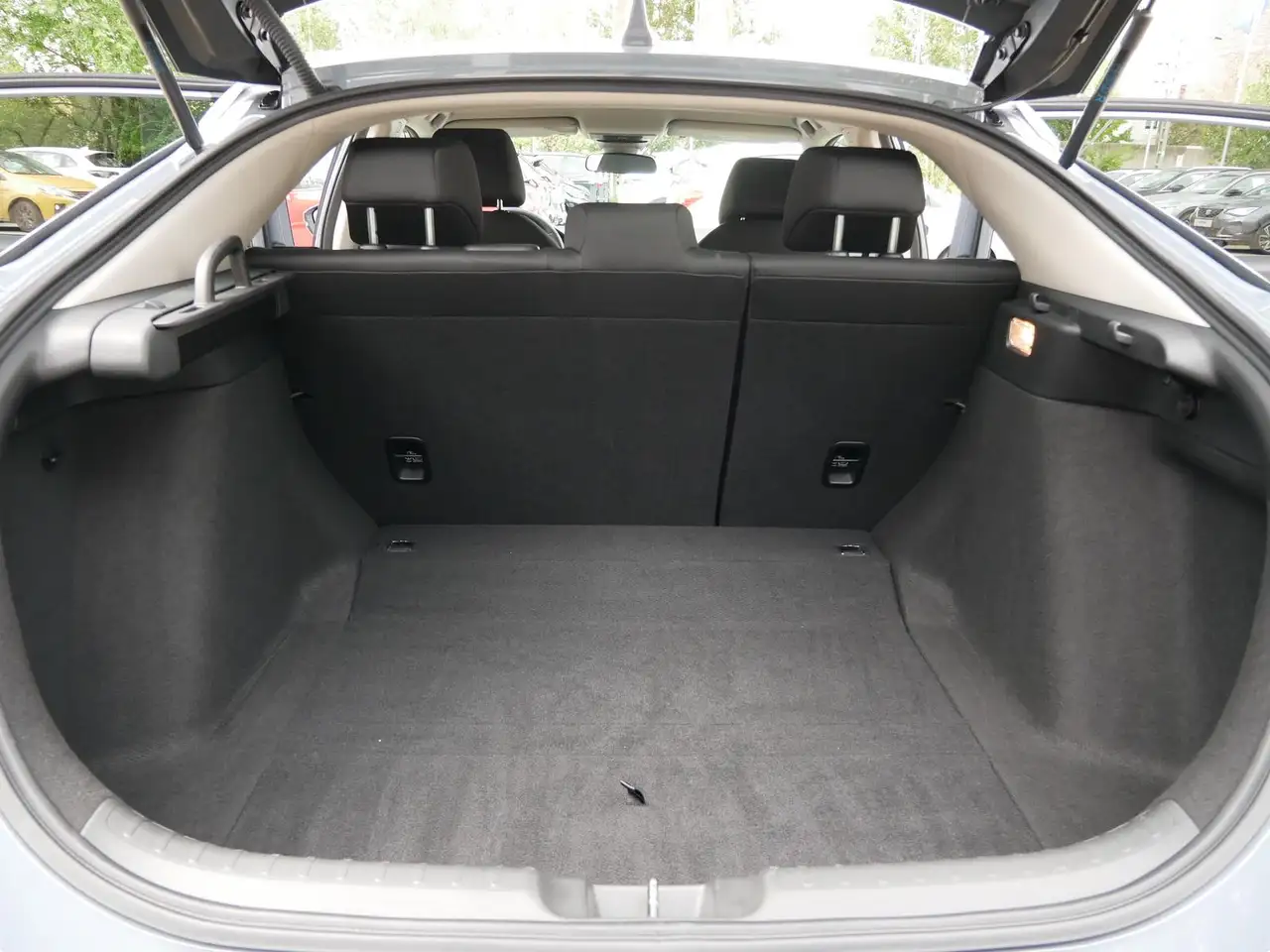 Honda Civic Hybrid 2.0 Elegance LED+Kamera+Carplay+ACC — معرض صور السيارة 19
