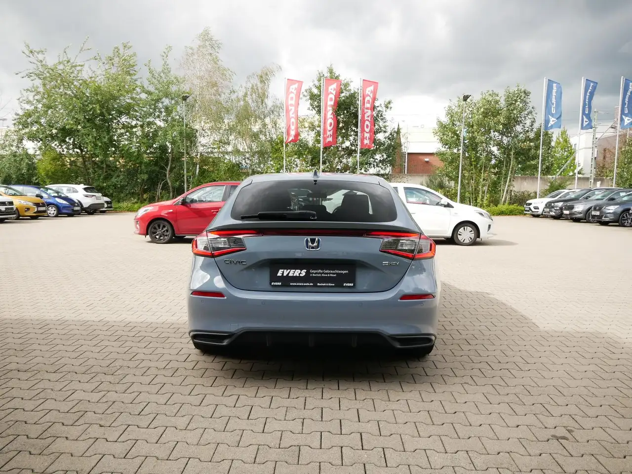 Honda Civic Hybrid 2.0 Elegance LED+Kamera+Carplay+ACC — معرض صور السيارة 6