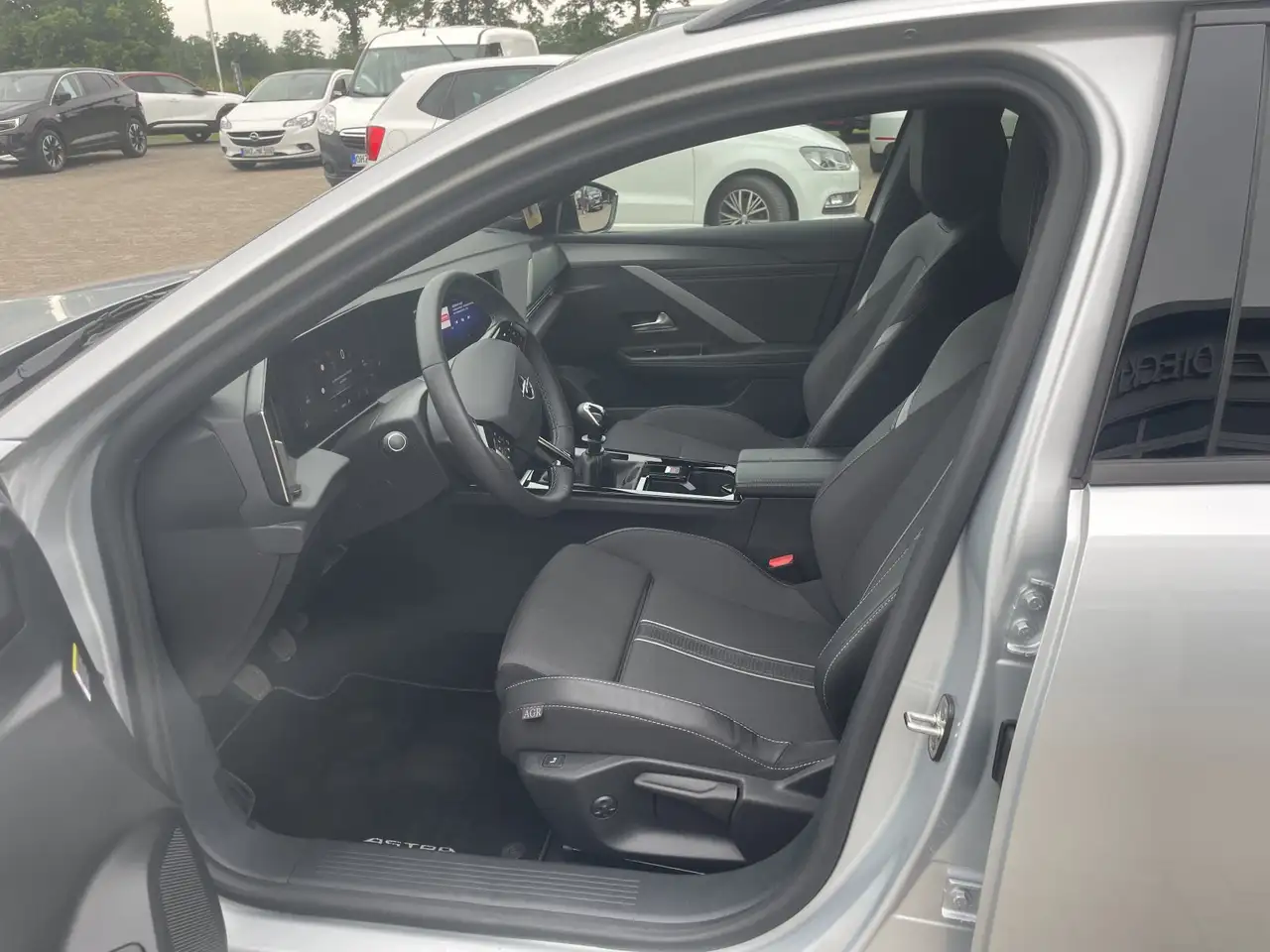 Opel Astra ST GS Navi AHK SHZ RFK LED-Matrix — Galería del vehículo 12
