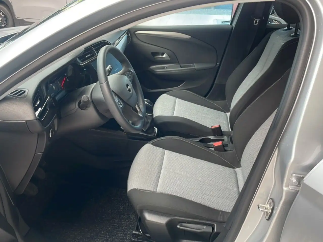 Opel Corsa F Allwetter,Klimaanlage,Parkpilot hinten — Galerie du véhicule 10