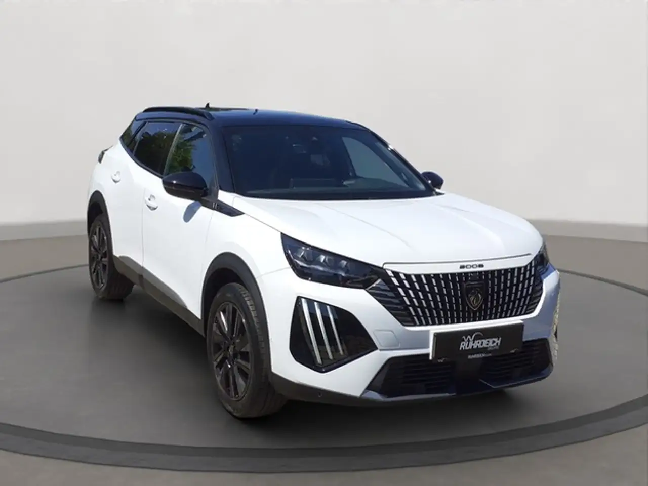 Peugeot 2008 GT PureTech 130 EAT8 Anhängerkupplung Panoramad... — Galería del vehículo 17
