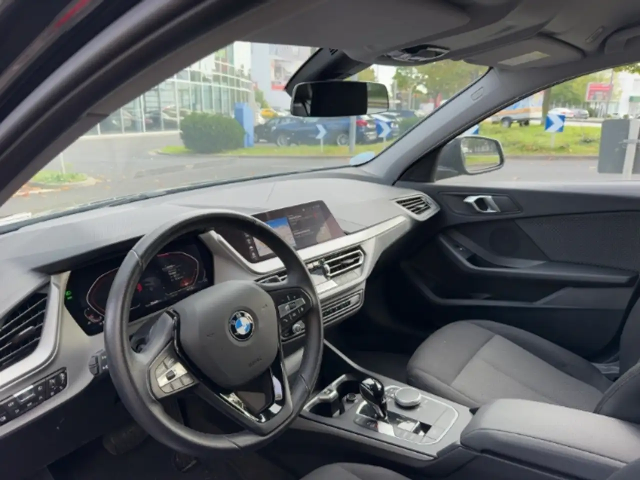BMW 116 i 5-Türer Navi Digitales Cockpit LED Sperrdiff. Ap — Vehicle gallery 6