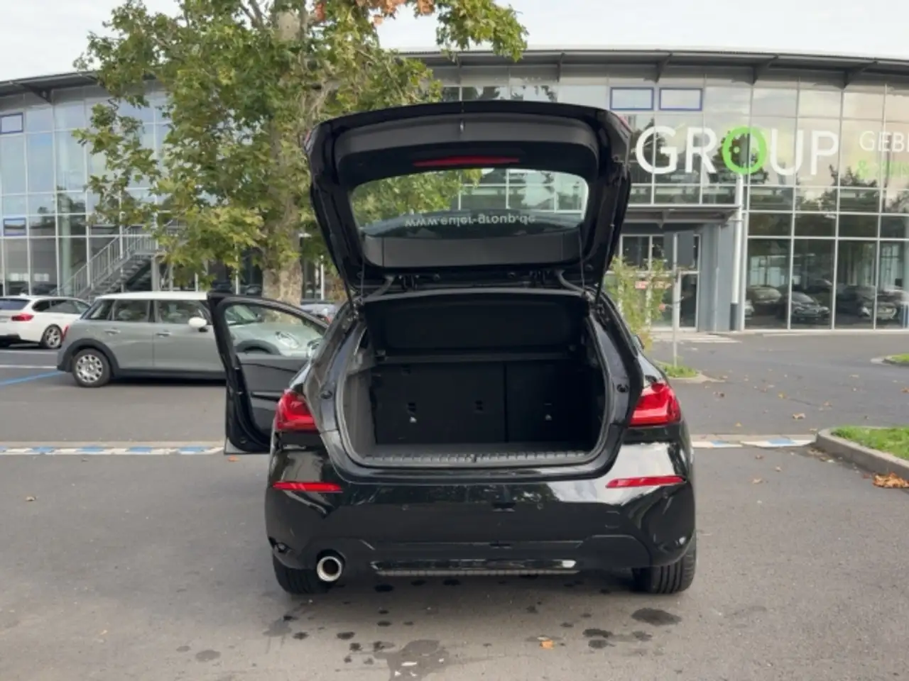 BMW 116 i 5-Türer Navi Digitales Cockpit LED Sperrdiff. Ap — Vehicle gallery 13