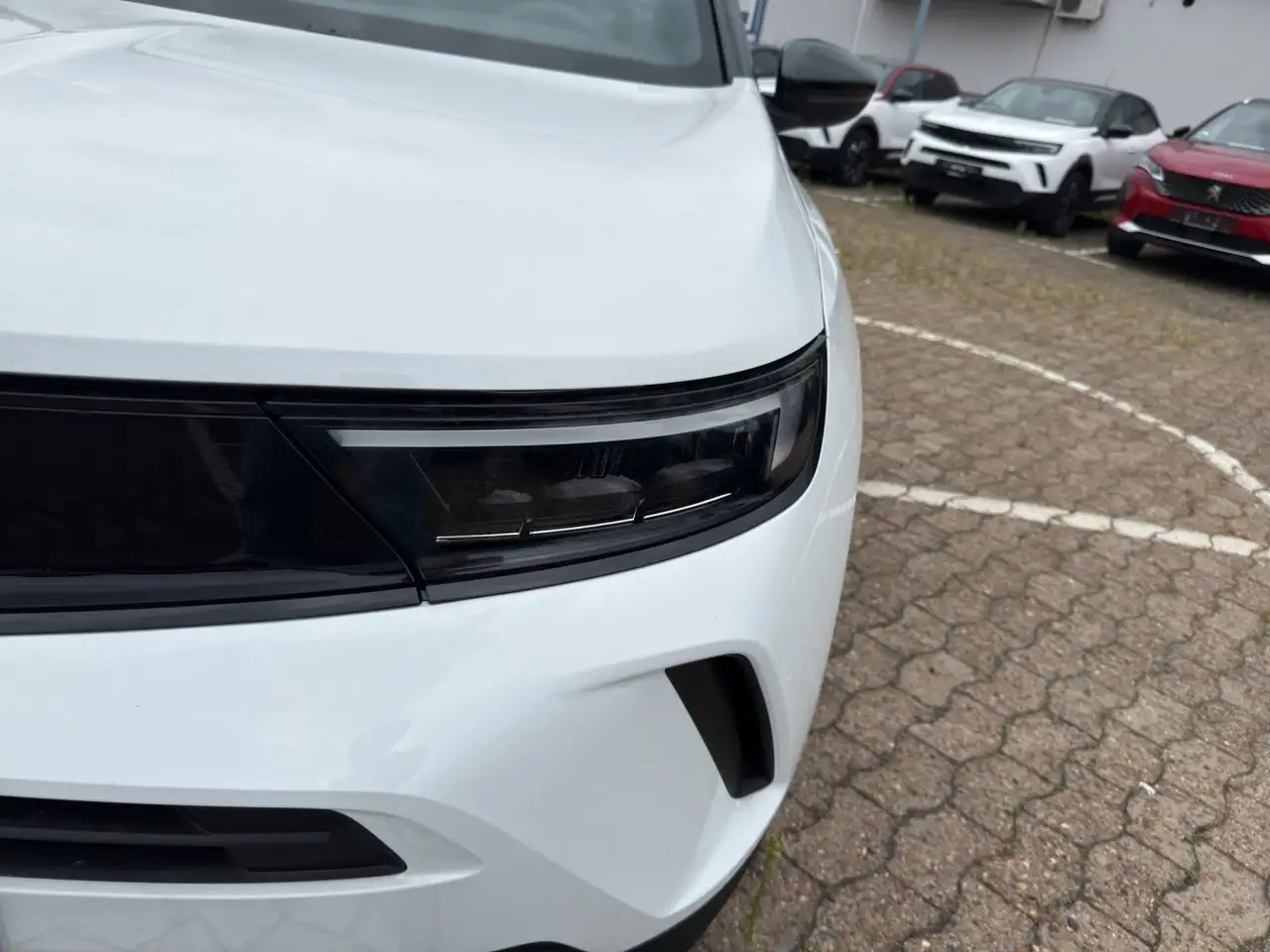 Opel Mokka GS Line 1.2 Turbo Carplay+SHZ+LHZ+LED+RFK — Galería del vehículo 24