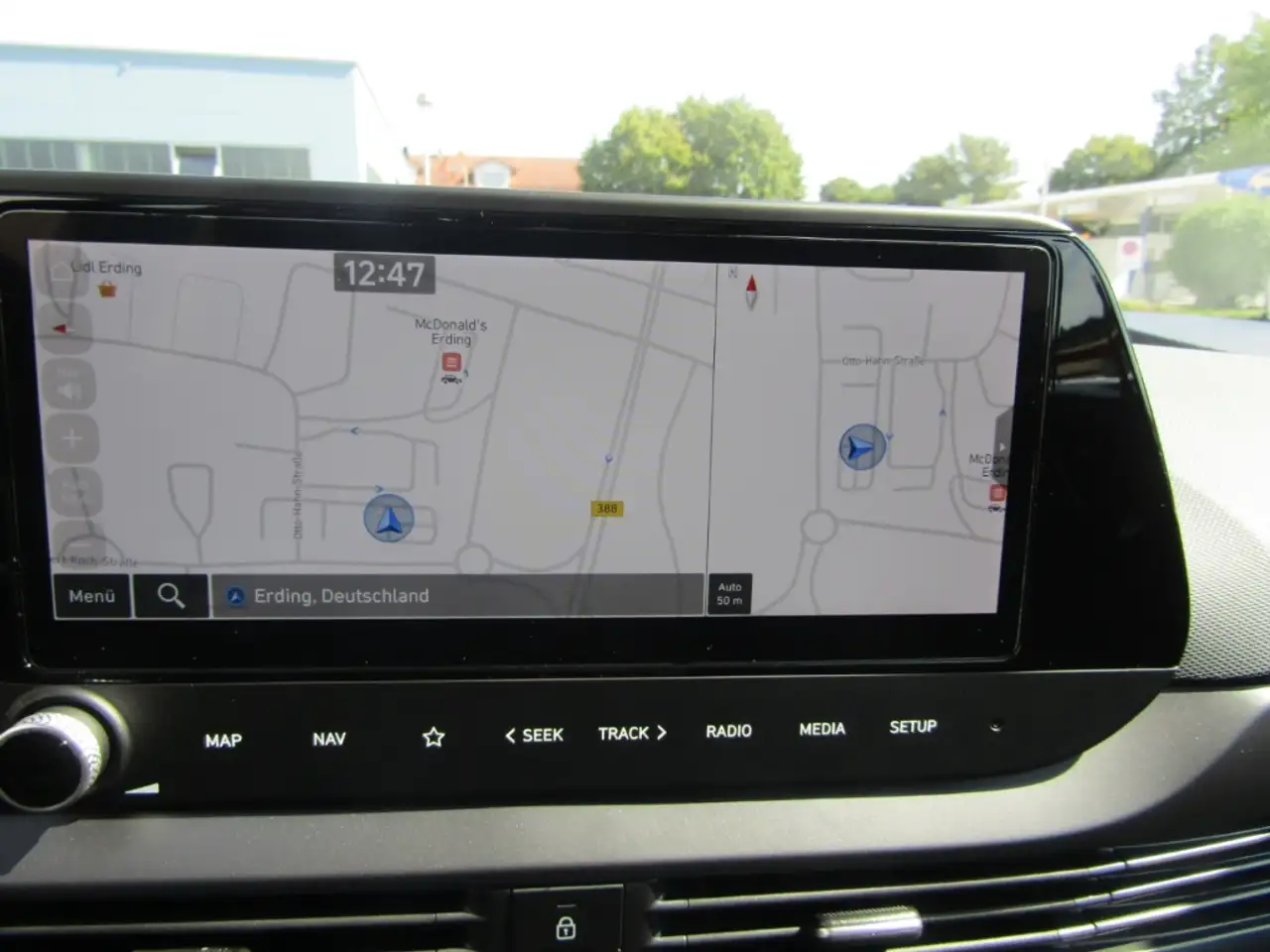 Hyundai i20 1.0 T-GDI Trend NAVI SHZ APPLE CARPLAY TEMPOMAT — Galerie du véhicule 11